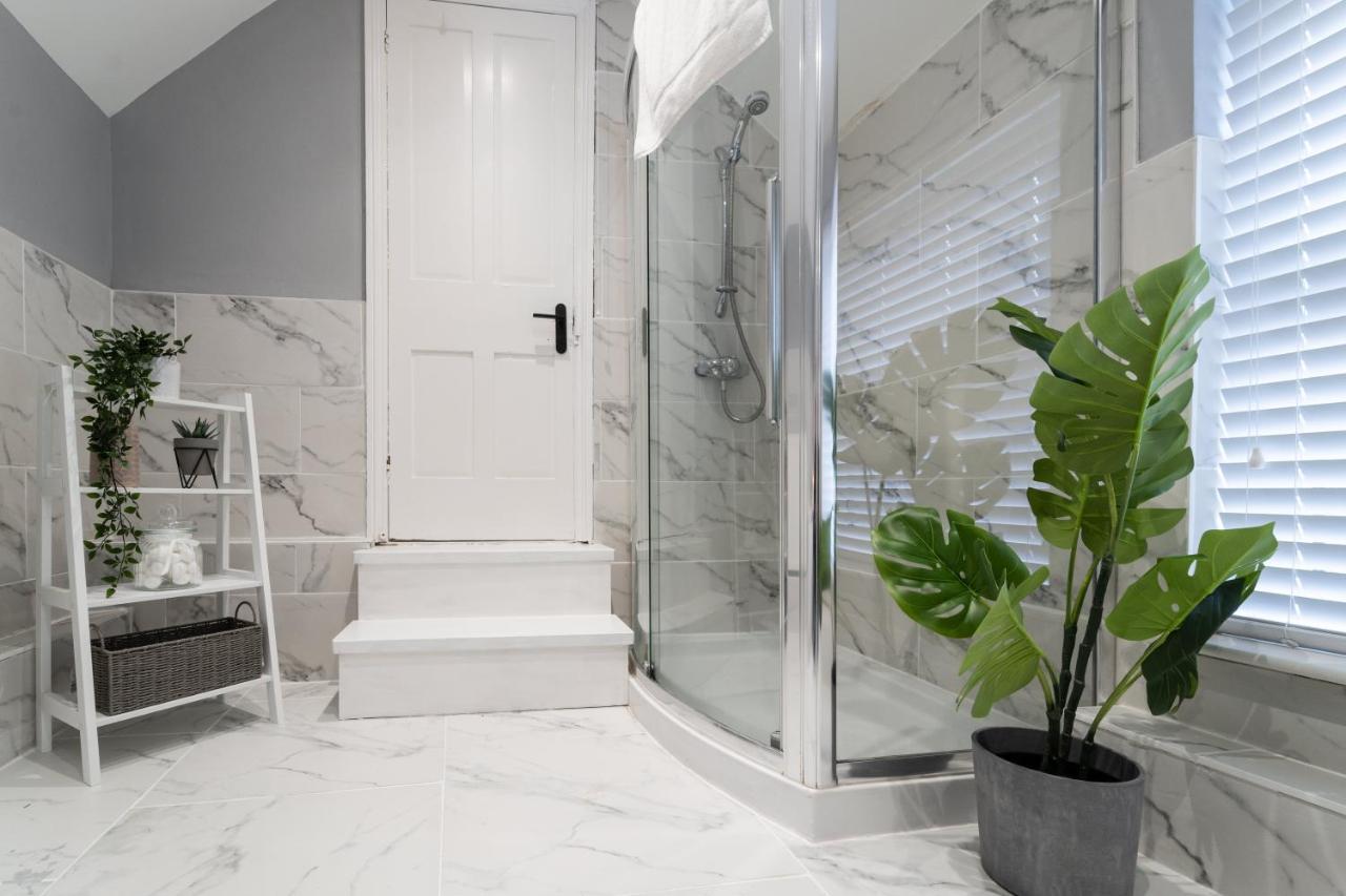 South View - 3 Bed Modern Chester House - Close To City Centre Экстерьер фото